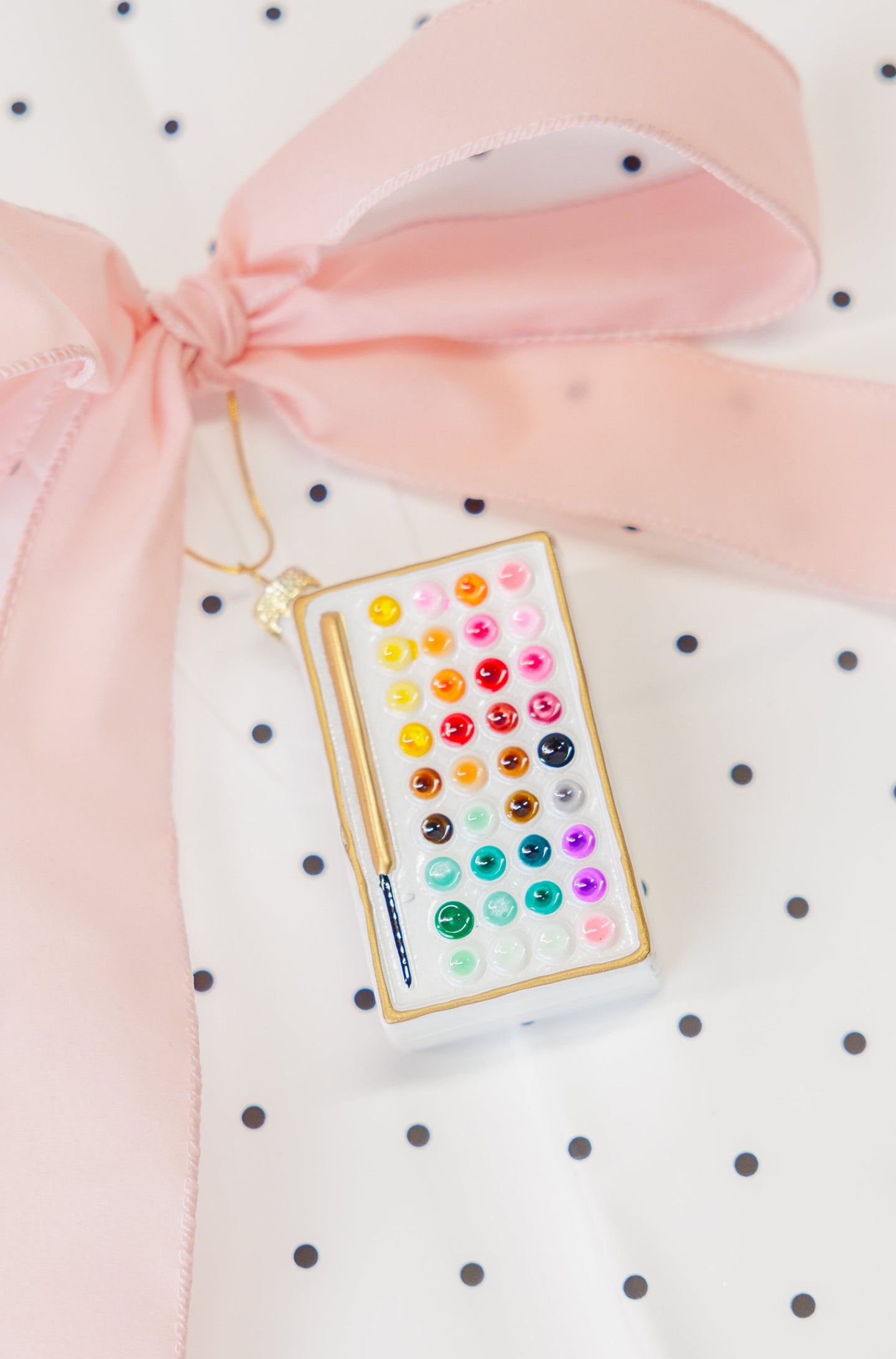 Watercolor Set Ornament